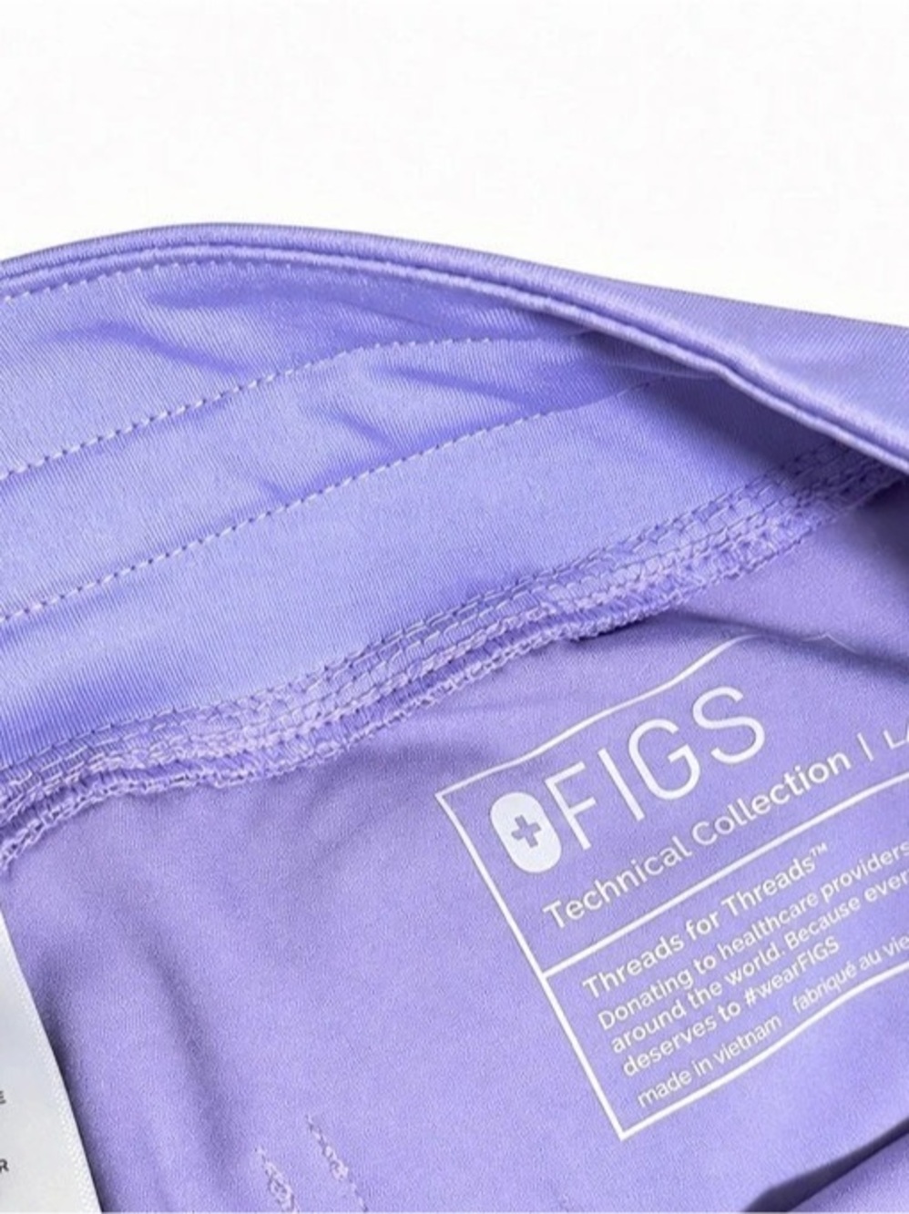 FIGS Technical Collection I V.R. Purple Large Like New
